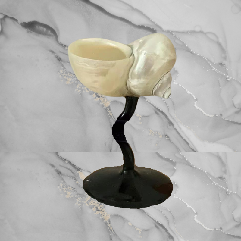 Mother Of Pearl Shell - Black Pedestal