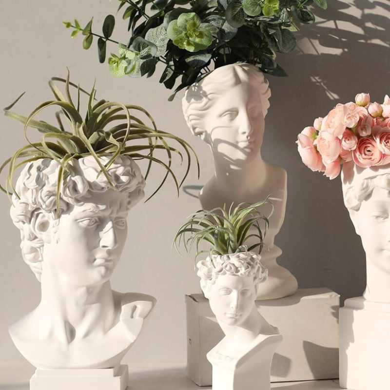 The Medici Vessel - Bust Sculpture