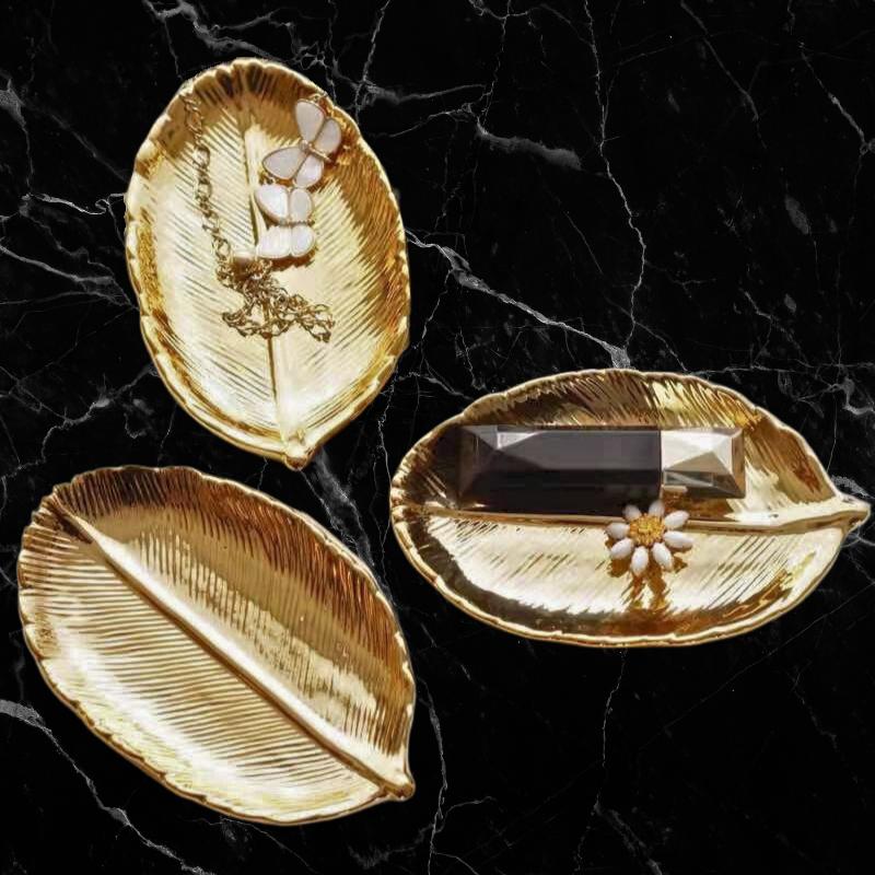 Palm Leaf Dish