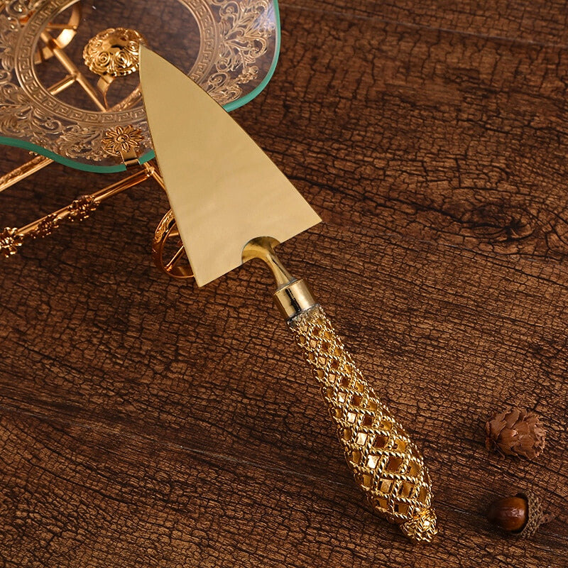Golden Palace - Lattice Cake Servers