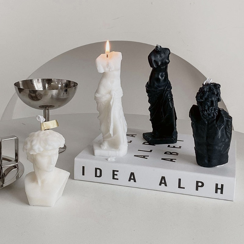 Venus de Milo - Ebony Statue Candle
