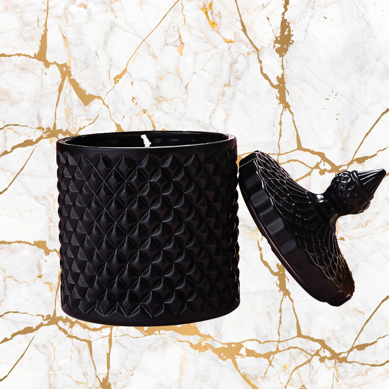 Black Diamonds - Sultry Sandalwood - Luxury Candle